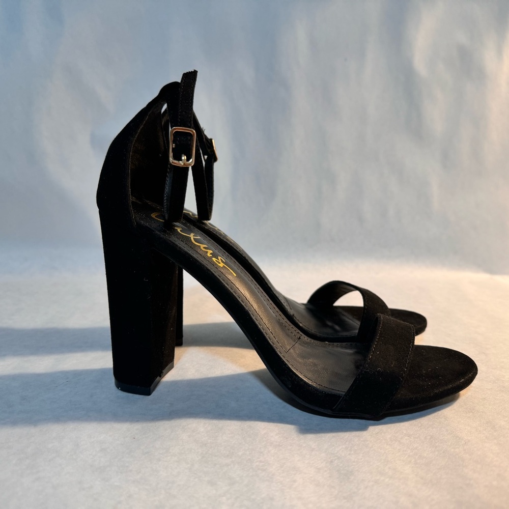 Lulus Taylor Black Suede Ankle Strap Heels SIZE 7.5